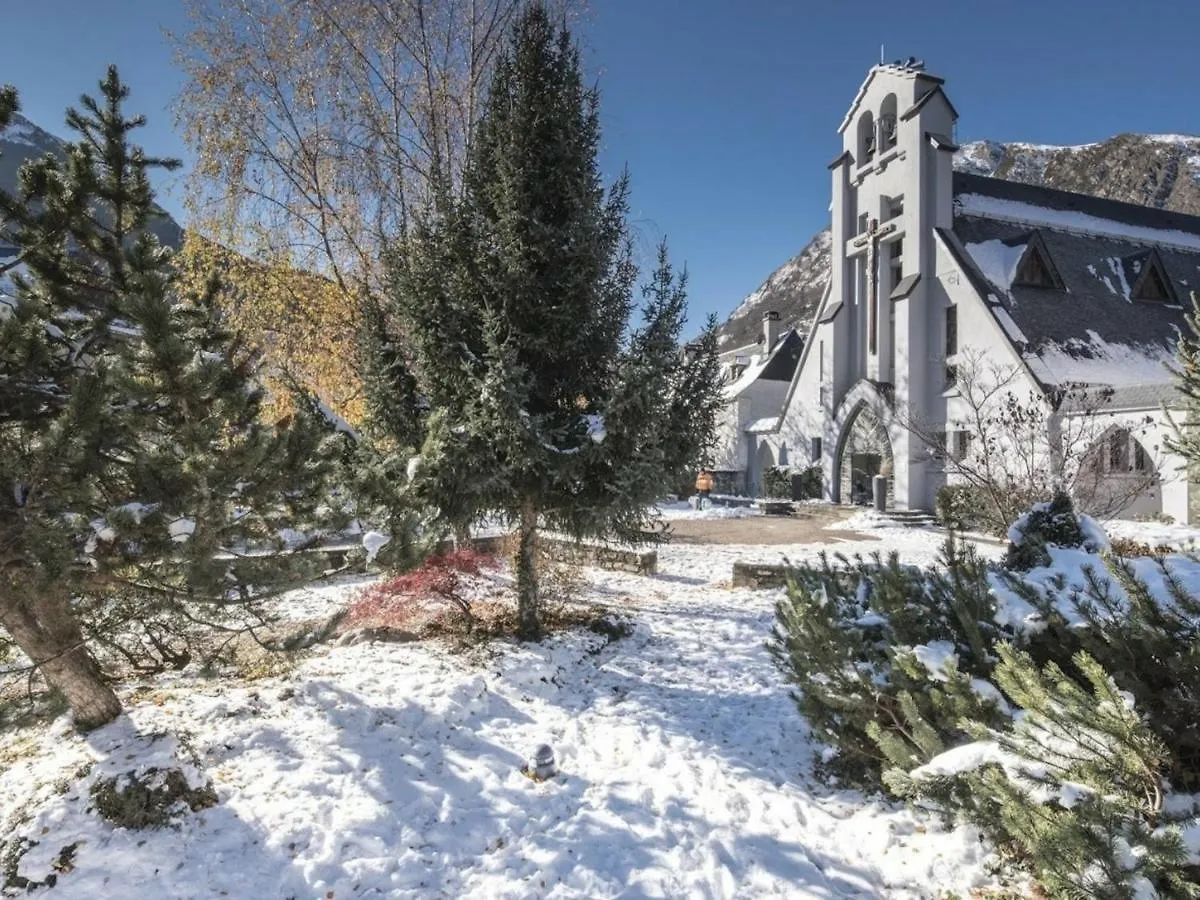 Studio Renove Pour 4 Pers. Avec Piscine, Sauna Et Balcon A Saint-Lary-Soulan - Fr-1-296-257 Apartment